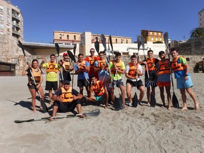 Alumnos del ‘Clara Campoamor’ colaboran en el mantenimiento del medio ambiente