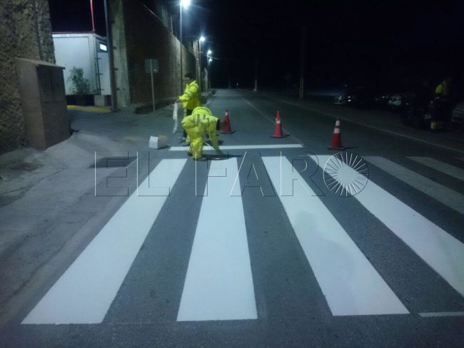 Fomento comienza a adecuar las carreteras y calles de la Ciudad