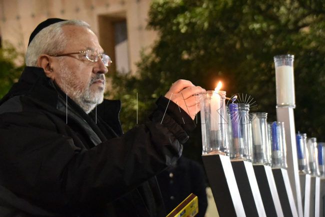 Janucá: luces de homenaje a los maestros