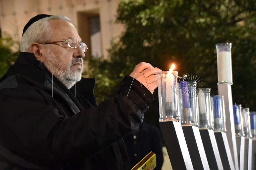 Janucá: luces de homenaje a los maestros