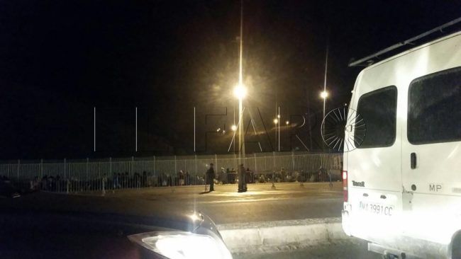 El Tarajal, víctima de bloqueos en el preludio de la vuelta al porteo