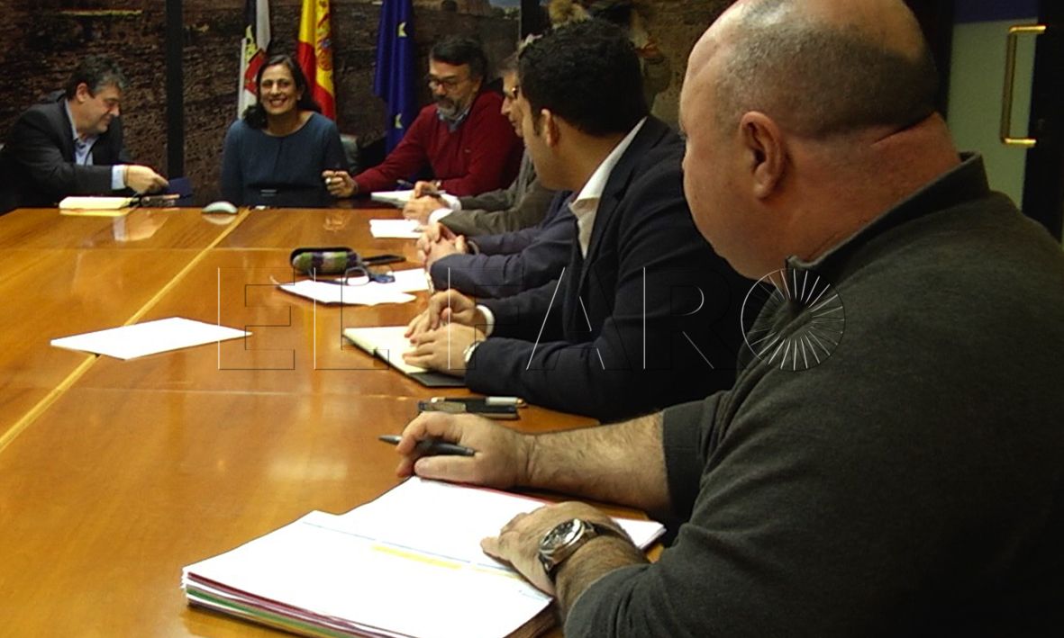 La Ciudad consultará con la CECE la bajada del IPSI para servicios profesionales