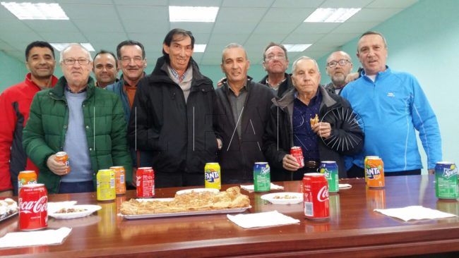 Una vida entera dedicada al taxi: homenaje a Antonio González Aranda