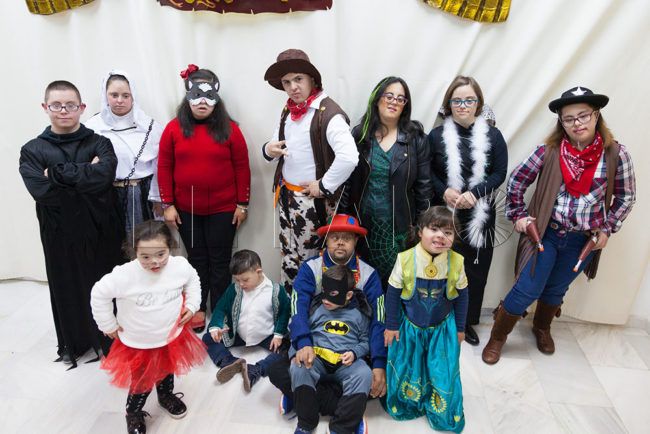FOTOS | La Asociación Síndrome de Down celebra el Carnaval
