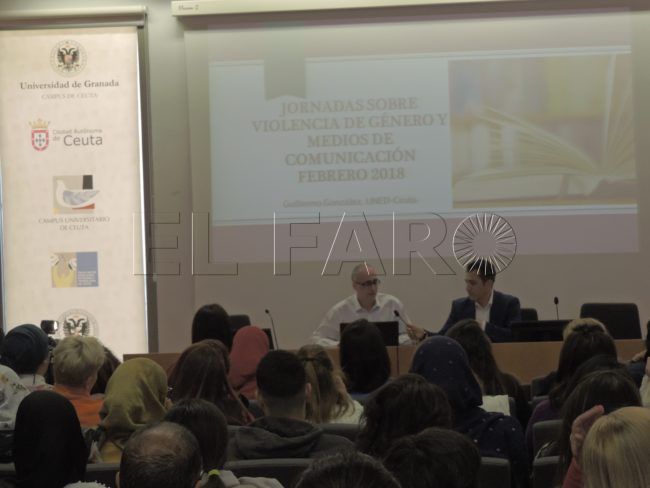 Estudian el tratamiento de la violencia de género en los medios de comunicación