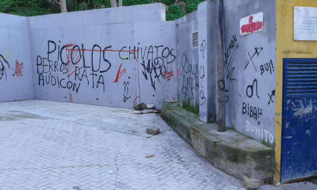 Limpieza y eliminación de grafitis en San Amaro
