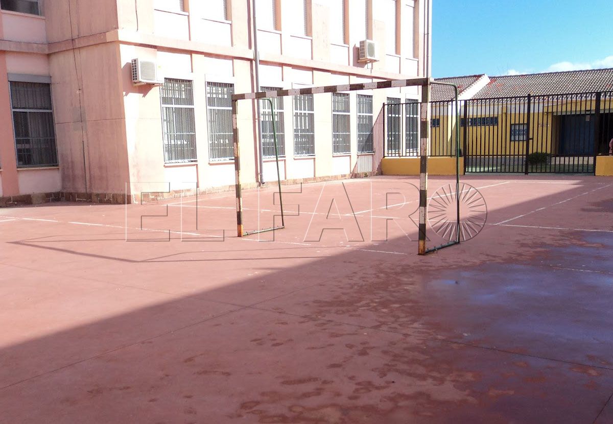 patio-colegio-jose-acosta