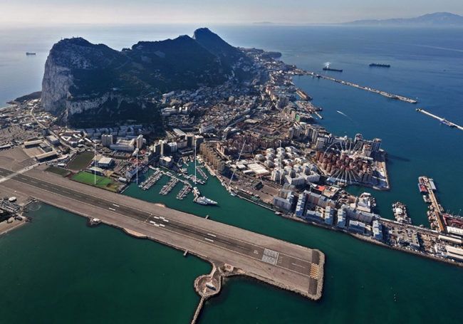 El Faro - Otro ceutí detenido en Gibraltar con inmigrantes, a la espera de sentencia