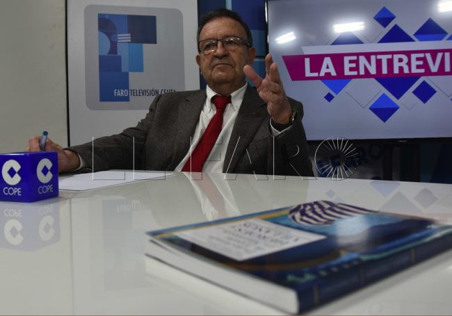 ‘Héroes y Villanos’, una obra sobre el protectorado con «historias secretas»