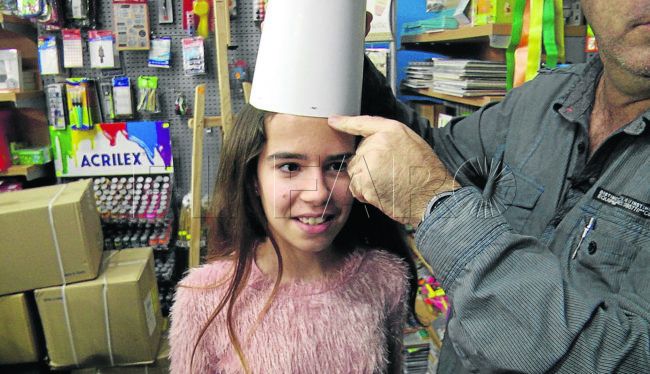 Las manos que moldean el arte de la pasión