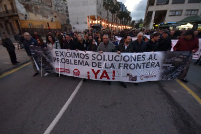 Manifestación 22-M: «Quien hace daño a Ceuta me lo hace a mí»