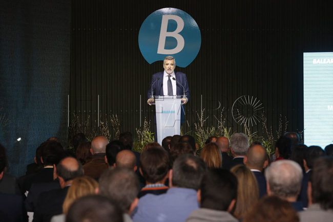 Baleària pretende potenciar su internacionalización creciendo en el norte de África