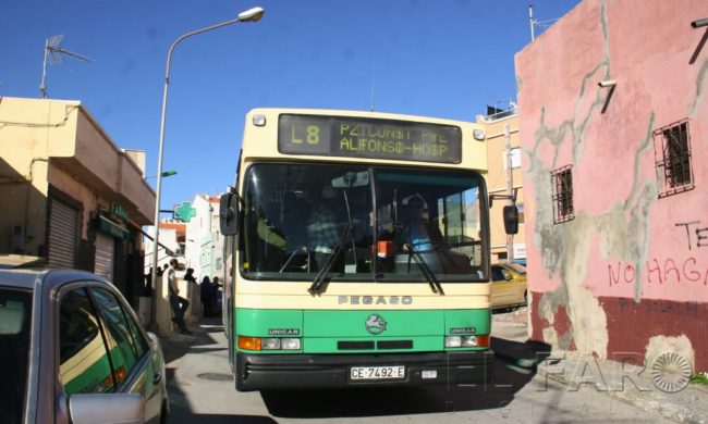 Desconvocada la huelga de autobuses en las noches de Feria de Ceuta