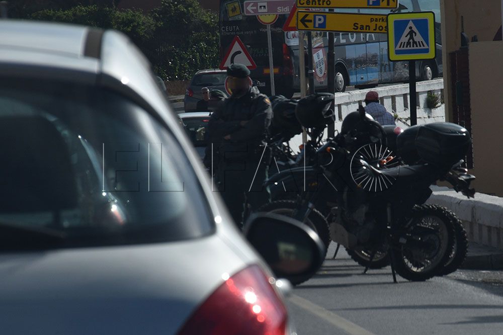 Guardia Civil control de tráfico