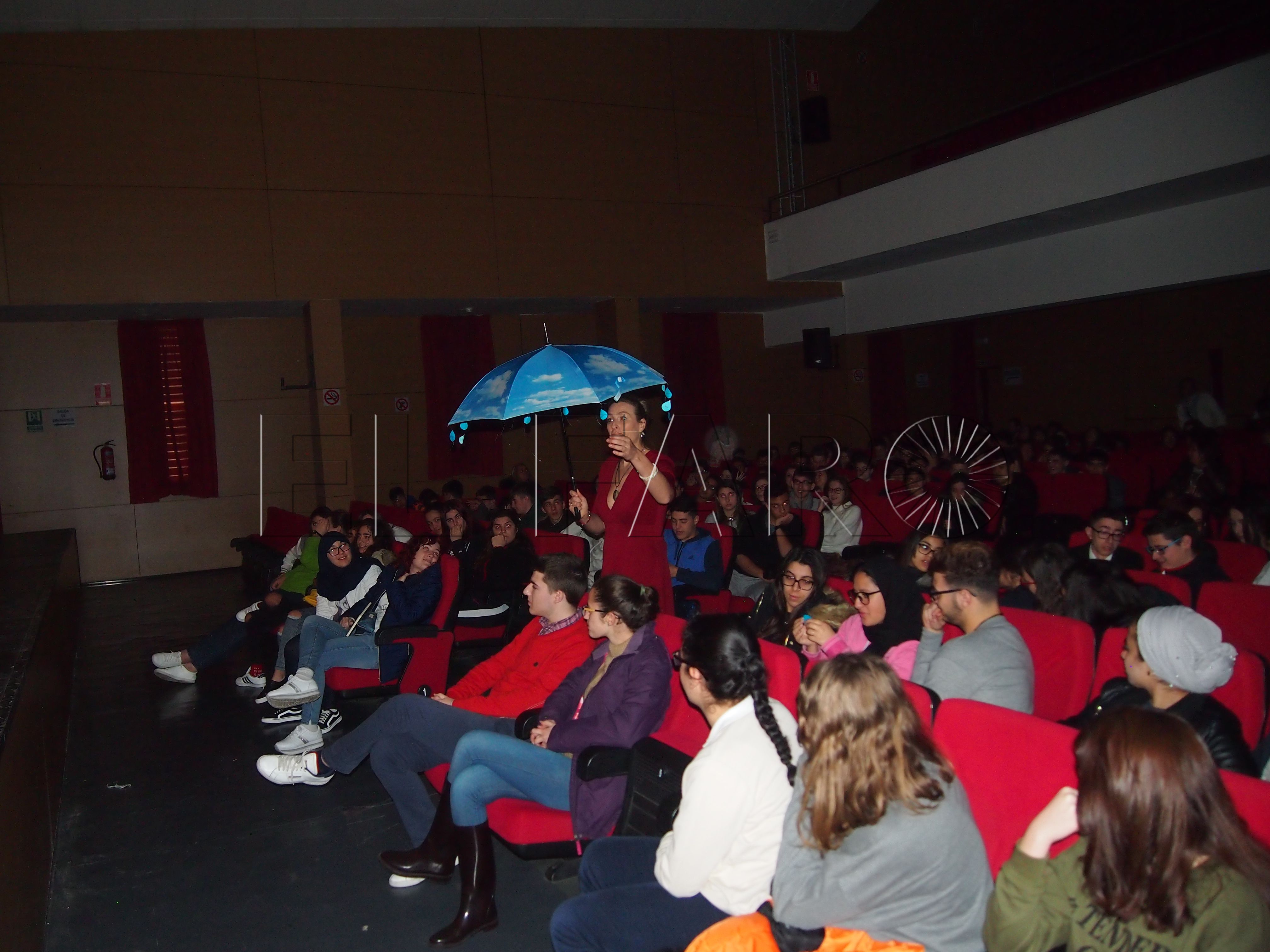 FOTOS | IES Siete Colinas celebra el Día Internacional del Libro Juvenil con la presencia de Gracia Iglesias