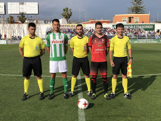 Ascenso a Segunda División B: El Sanluqueño toma ventaja en su eliminatoria