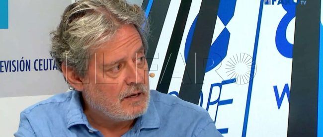 Carreira: «Si ponen problemas a la conexión con Marina Smir es un boicot»