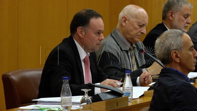 Celaya convocará un grupo de trabajo para abordar una fecha definitiva para el Día de Ceuta