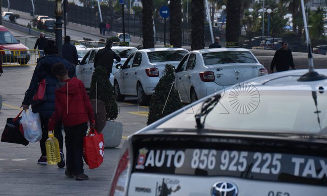Los taxistas exigen que se modifique una ordenanza que tildan de “absurda”