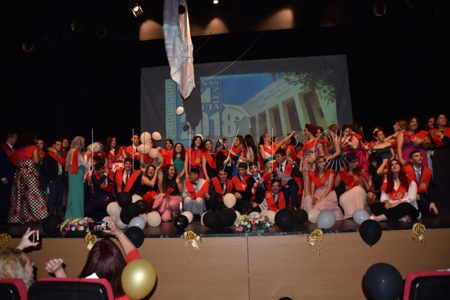 FOTOS | Graduación de alumnos de Bachillerato del IES Siete Colinas