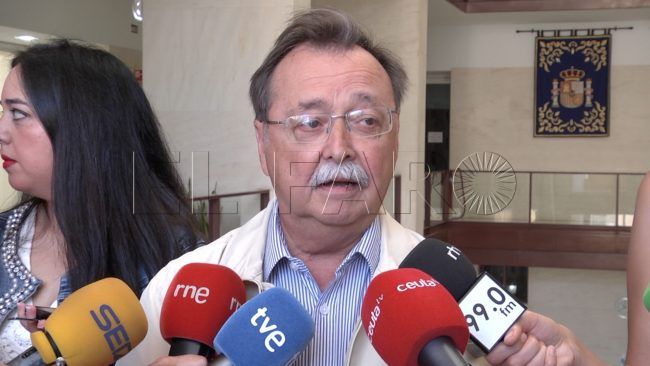 Vivas defiende la llegada a España del ‘Aquarius’
