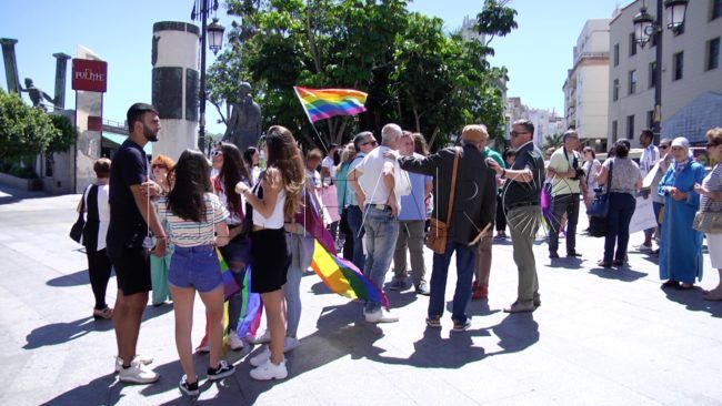 El Colegio Oficial de Psicología de Ceuta de hace eco de una investigación sobre el acoso a los jóvenes LGTB