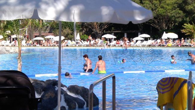 Evacuado a Cádiz el niño de 5 años que ha estado a punto de morir ahogado en el Parque