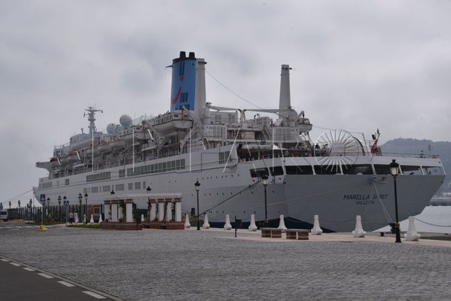 Nueva visita crucerística