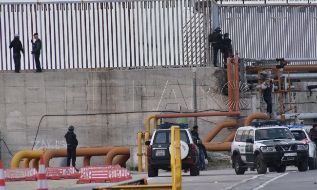 El Faro - En libertad los dos marroquíes detenidos tras varios apedreamientos en el puerto