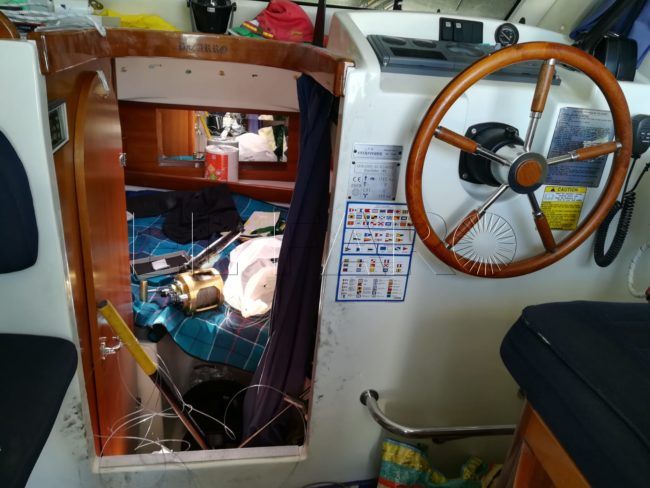La Policía Nacional detiene a dos sujetos por los robos en la dársena deportiva
