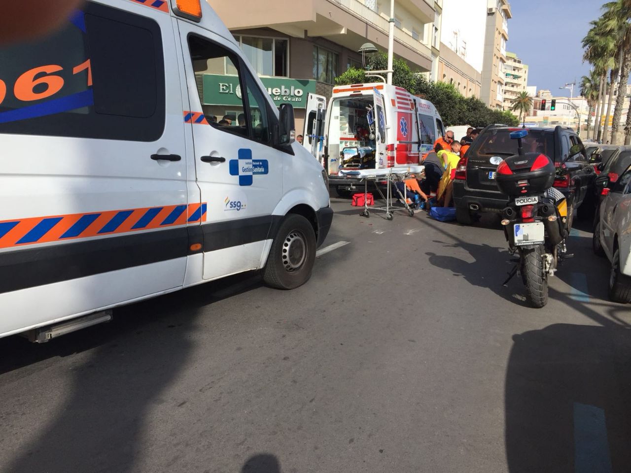 Un accidente de moto en calle Independencia se salda con un herido leve