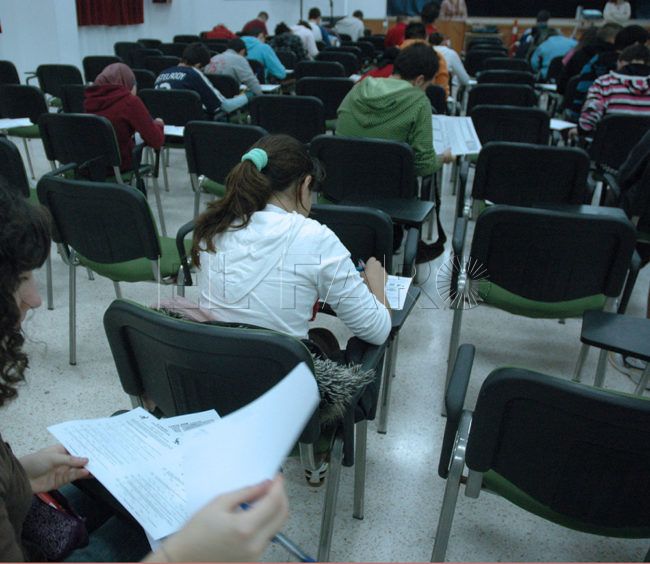 El Faro - Ceuta perdió un 0,4% de alumnos no universitarios el curso pasado