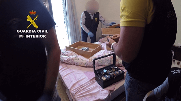 La Guardia Civil desarticula una red que blanqueaba capital procedente del narcotráfico mediante la importación de vehículos de alta gama desde Alemania