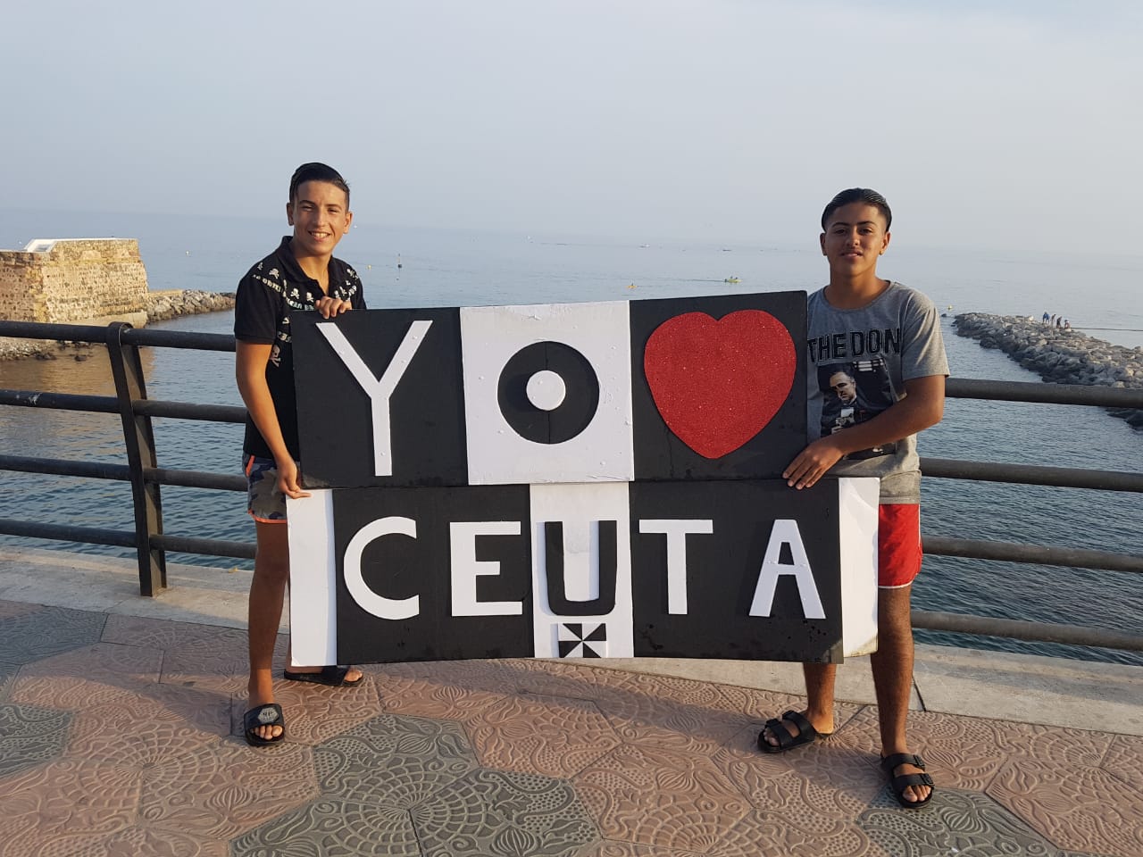 FOTOS | Los menores de ‘La Esperanza’ celebran el Día de Ceuta