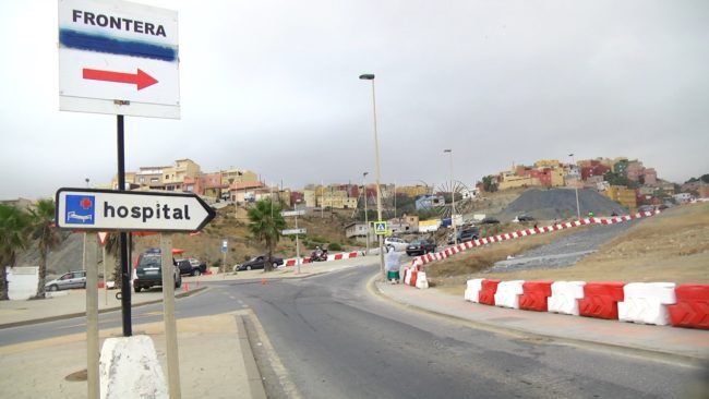 El Faro - Cómo cruzar con coche la frontera de Ceuta con Marruecos tras el nuevo mecanismo