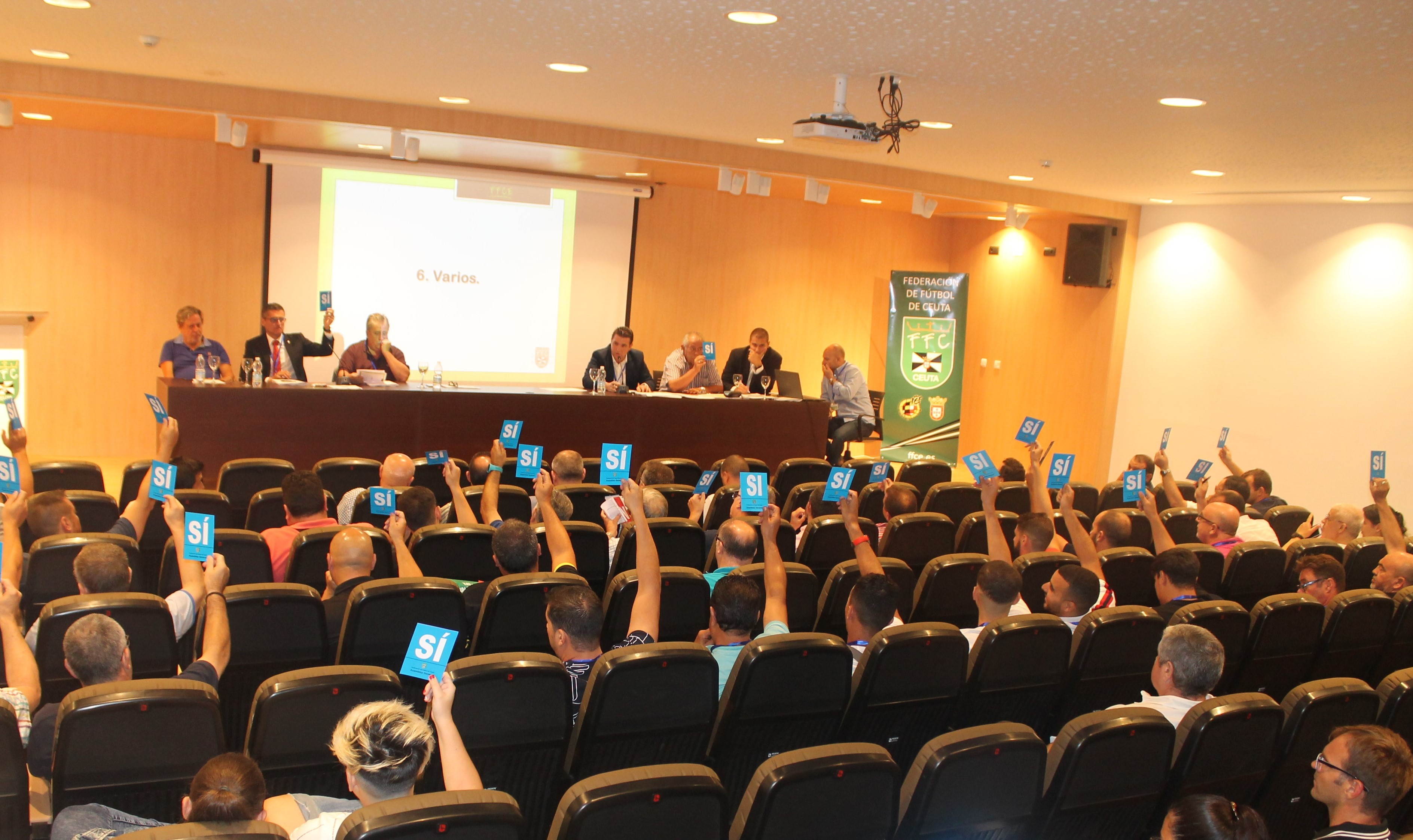 La Federación de Fútbol de Ceuta celebra su asamblea: las competiciones arrancan a final de mes