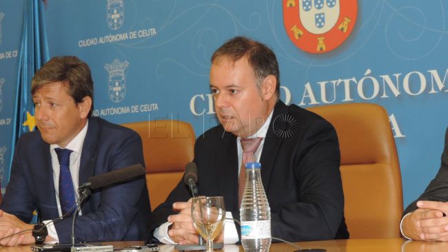Celaya niega que “la pelota” para la construcción de nuevos centros esté “en el tejado de la Ciudad”