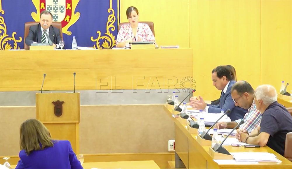 El Pleno se opone a trabajar en un plan contra la islamofobia