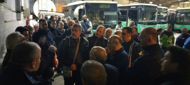 Huelga de autobuses en el horizonte aunque el Pleno apruebe la subida del billete