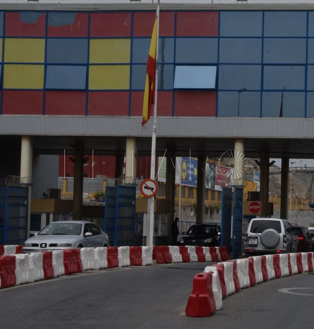 El Faro - El funcionario denunciado por insultos a guardias civiles en la frontera lo niega