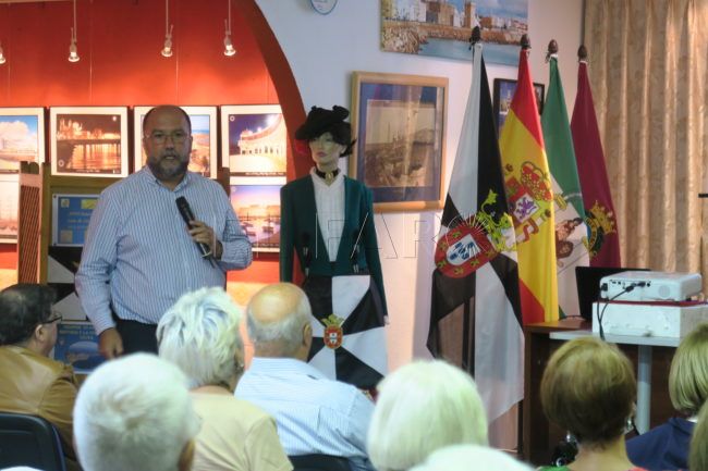 ‘Escrito en piedra’: la tercera jornada de la Semana Cultural de la Casa de Ceuta en Cádiz