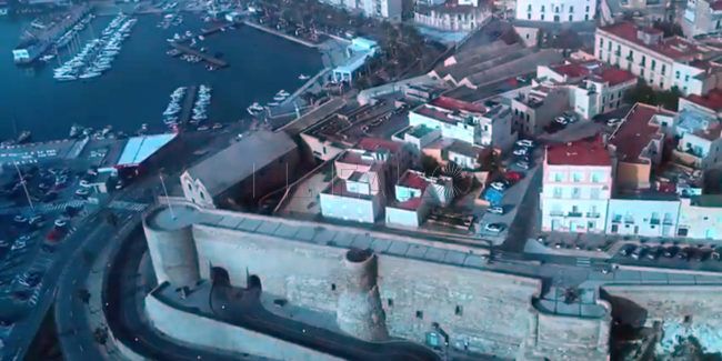 Hélity ve “complicado” iniciar los vuelos con Melilla esta semana