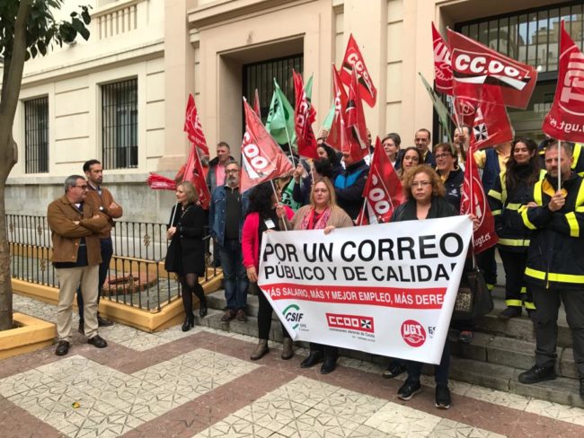 El Faro - CCOO califica de «seguimiento masivo» la segunda jornada de paros parciales de Correos en Ceuta