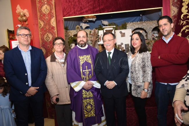 Inauguran el belén de Villajovita