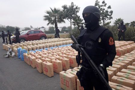 Marruecos intercepta 10 toneladas de hachís listas para salir por mar