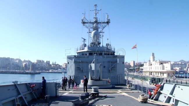 Las fragatas Numancia y Almirante Juan de Borbón recalan en Ceuta