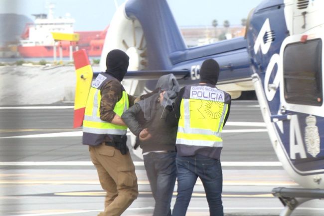 El detenido en el Príncipe en una operación de la Policía Nacional, a Madrid en helicóptero
