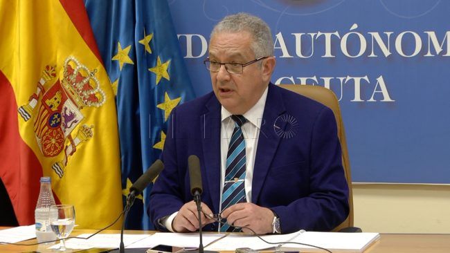 El Faro - La Ciudad saca pecho y asegura que su convenio con Defensa mejorará el de Melilla