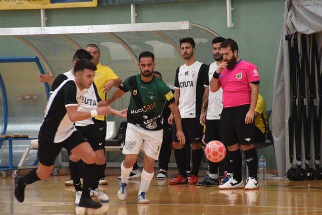 El Deportivo sigue en la zona alta