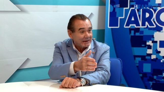 El candidato al Congreso de Vox Ceuta: «Soy un defensor del muro de cemento, con la altura que digan los técnicos”